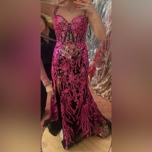 Brand new Sherri hill dress. Never worn.